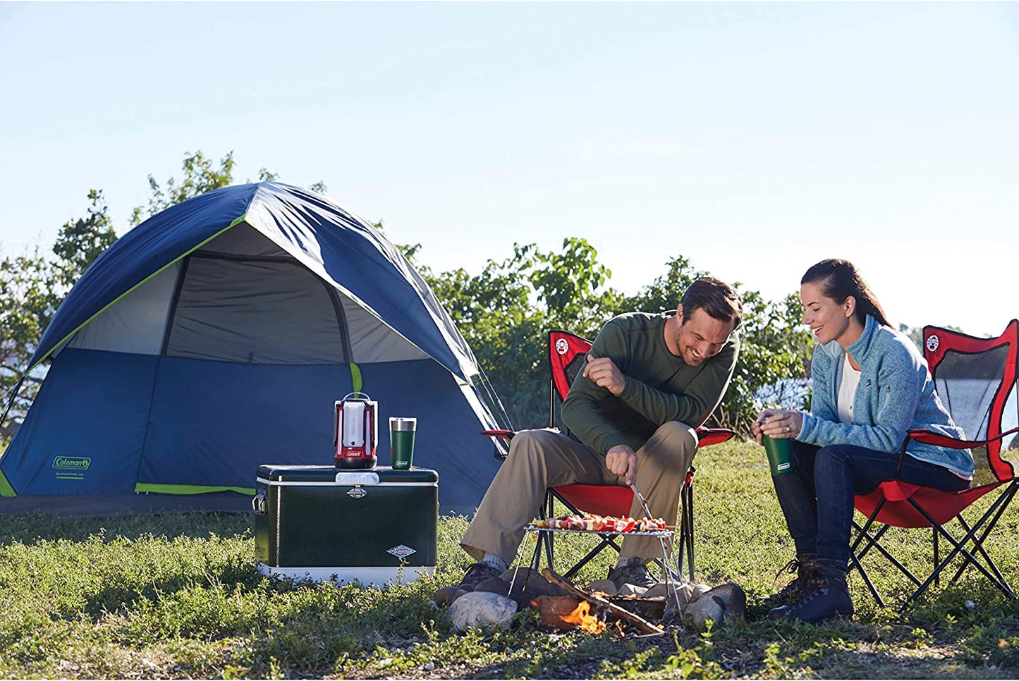 Coleman Sundome Camping Tent with Rainfly, 2/3/4/6 Person Tent Sets up in 10 Mins, Weatherproof Shelter for Camping, Festivals, Backyard, Sleepovers, & More